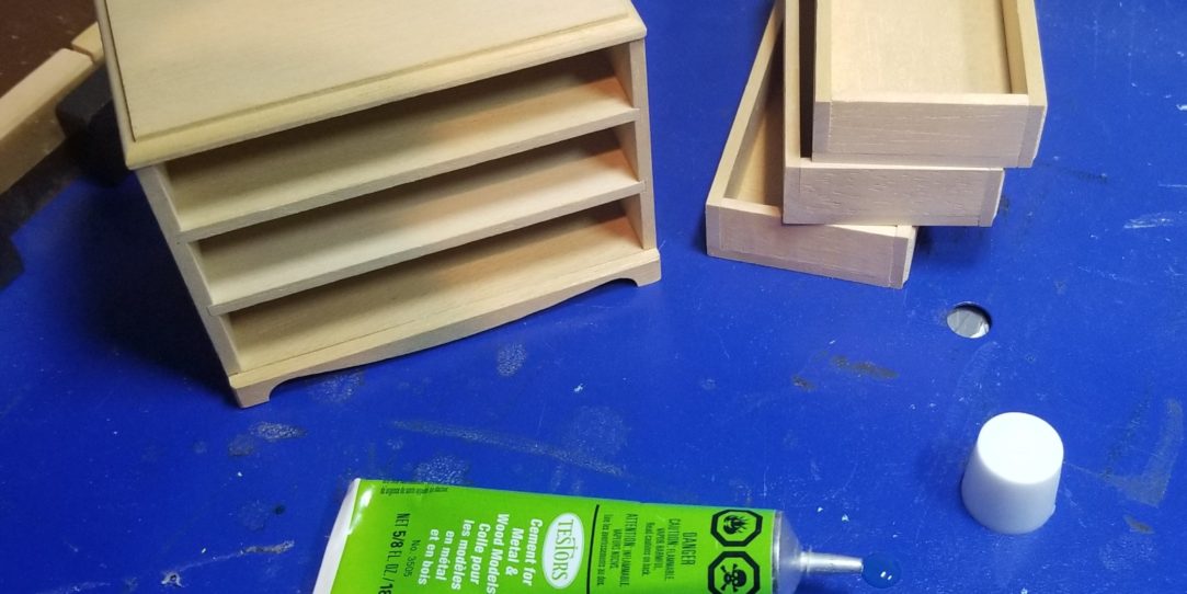 Testors Wood Glue - House of Miniatures Builder