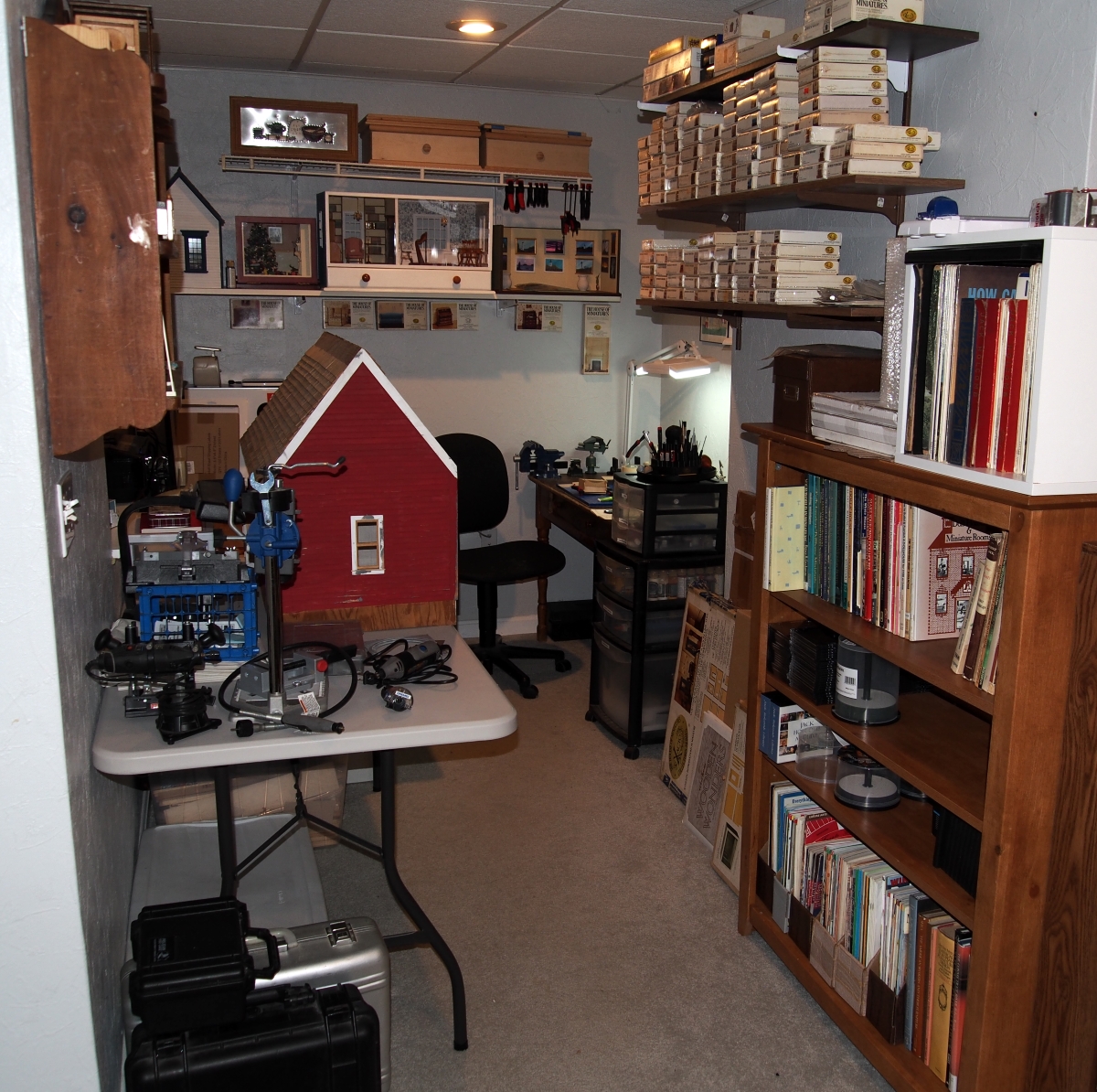 Miniatures Workspaces - House of Miniatures Builder